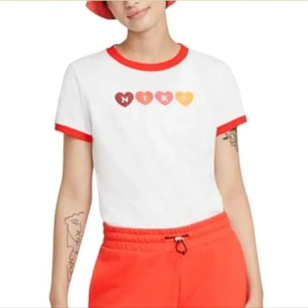 Nike Women's SMALL Logo Hearts Ringer T-Shirt - NEW